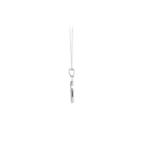 Mặt dây chuyền hình trái tim với đá zircon trắng vàng