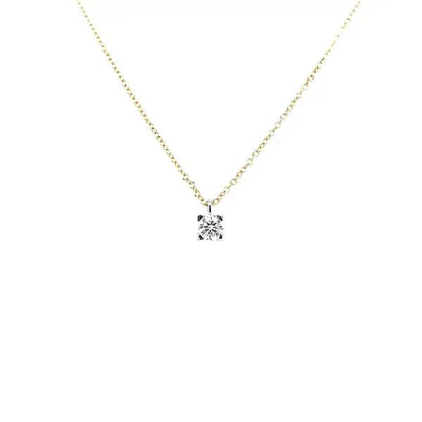 Mặt dây chuyền vàng đính kim cương