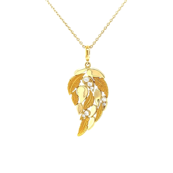 Mặt dây chuyền vàng đính kim cương Carrera y Carrera Hechizo Romance