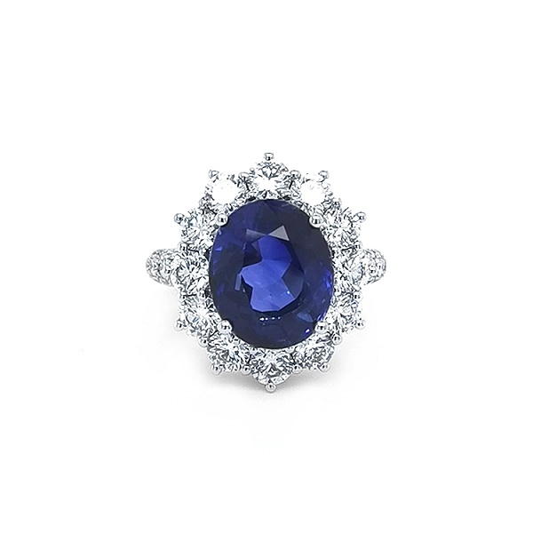 Nhẫn vàng đính sapphire và kim cương