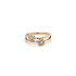 Nhẫn vàng với hoa zircon