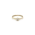 Nhẫn đính hôn bằng vàng với đá zircon