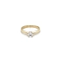 Nhẫn đính hôn bằng vàng với đá zircon