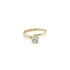 Nhẫn đính hôn bằng vàng với đá zircon