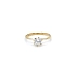 Nhẫn đính hôn bằng vàng với đá zircon