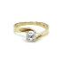 Nhẫn đính hôn bằng vàng với đá zircon