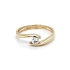 Nhẫn đính hôn bằng vàng với đá zircon