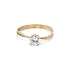 Nhẫn đính hôn bằng vàng với đá zircon