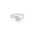 Nhẫn đính hôn bằng vàng với đá zircon