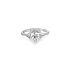 Nhẫn đính hôn bằng vàng với đá zircon