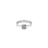 Nhẫn vàng trắng đính đá zircon trắng