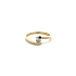 Nhẫn đính hôn bằng vàng với đá zircon