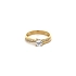 Nhẫn đính hôn bằng vàng với đá zircon