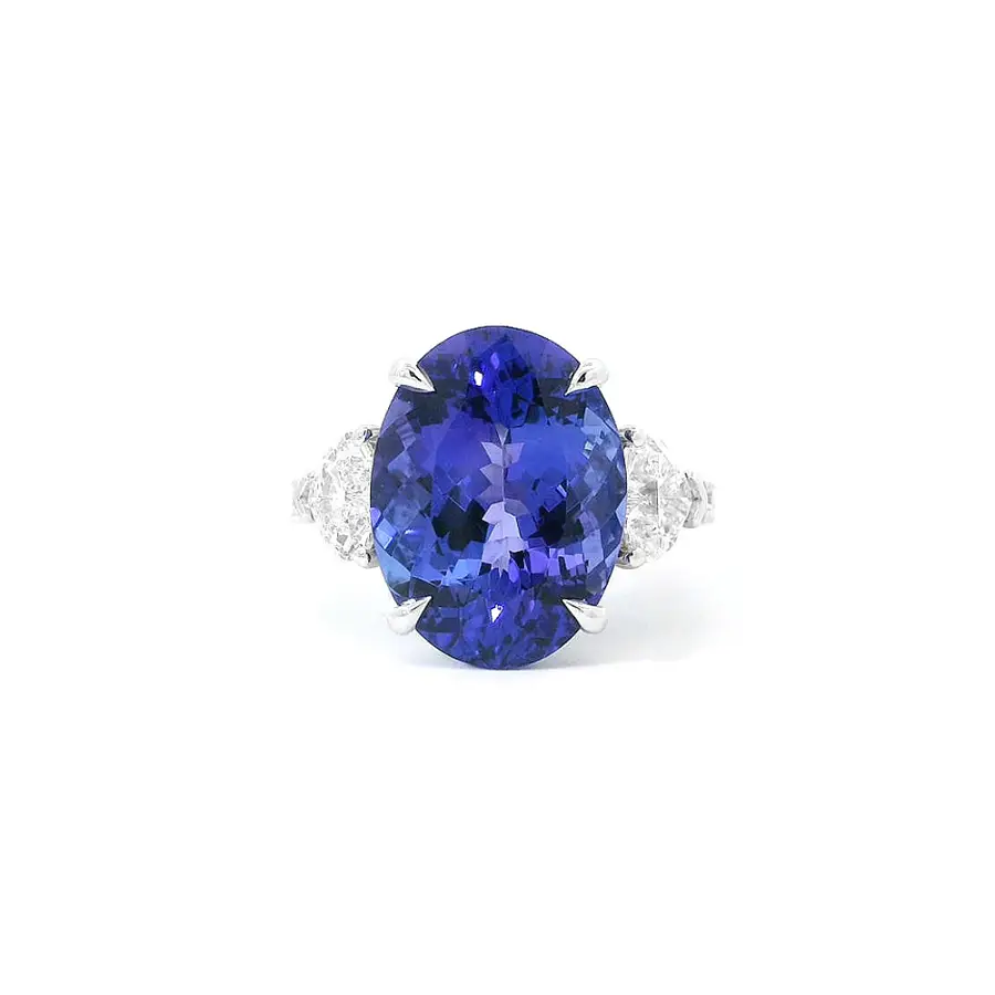Nhẫn vàng trắng đính Tanzanite và kim cương hình trái tim