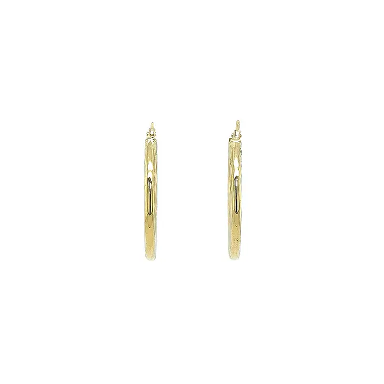 Bông tai vòng vàng thanh lịch