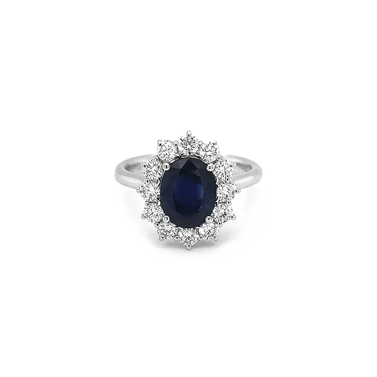 Nhẫn vàng đính sapphire và kim cương