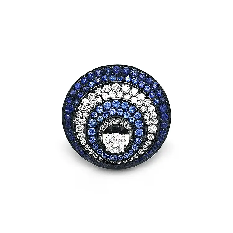 Nhẫn vàng đính ngọc bích và kim cương