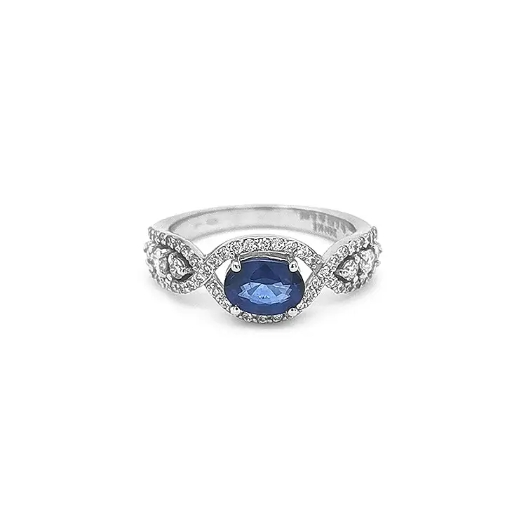 Nhẫn vàng đính sapphire và kim cương
