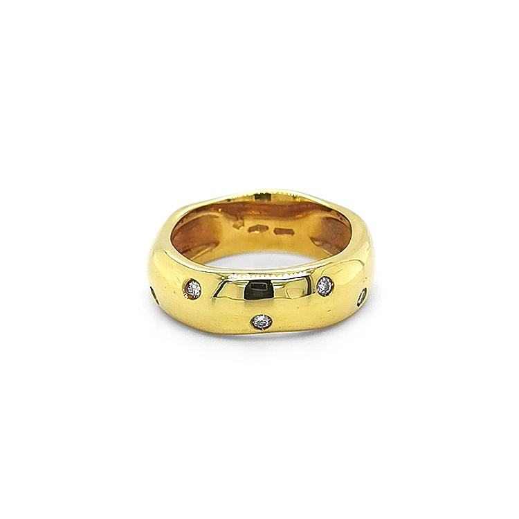 Nhẫn vàng với đá Diamatny