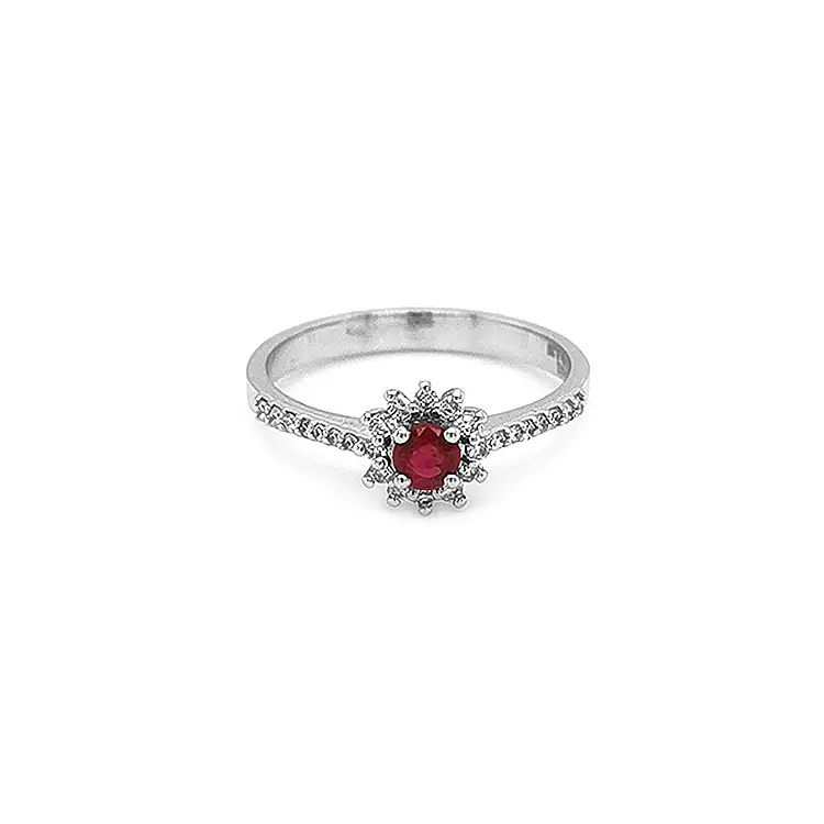 Nhẫn vàng đính ruby và kim cương