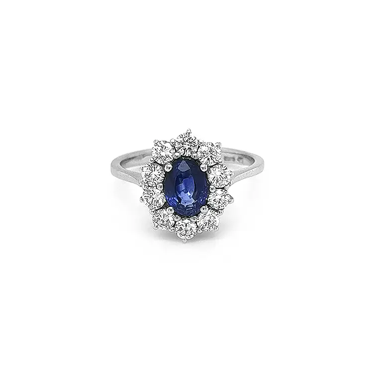 Nhẫn vàng đính sapphire và kim cương