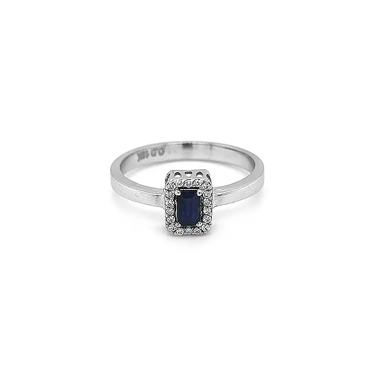 Nhẫn vàng đính sapphire và kim cương