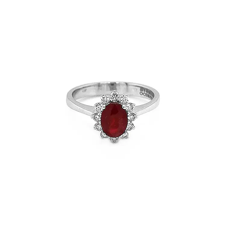 Nhẫn vàng đính ruby và kim cương
