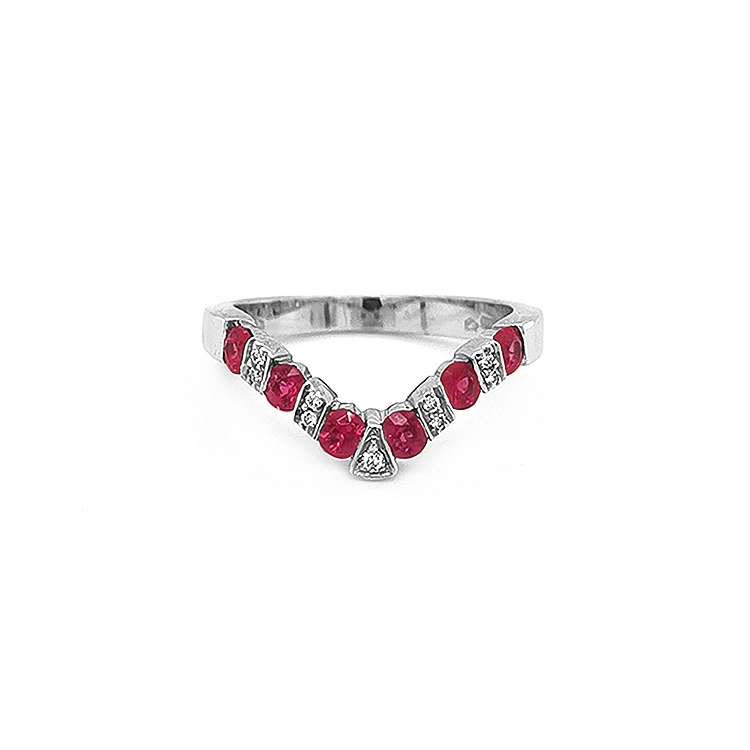 Nhẫn vàng đính ruby và kim cương