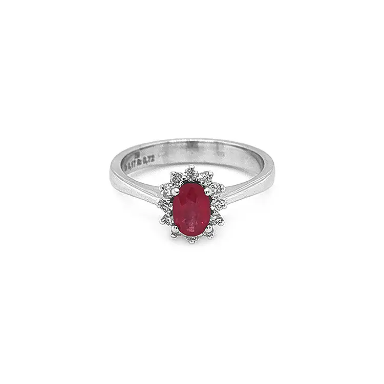 Nhẫn vàng đính ruby và kim cương