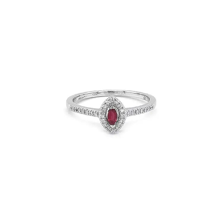 Nhẫn ruby với kim cương trắng và vàng trắng