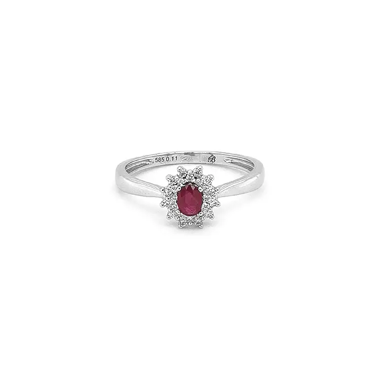 Nhẫn ruby với kim cương trắng vàng