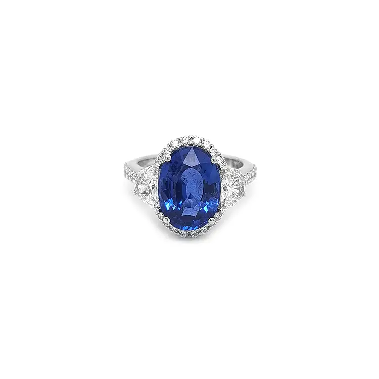 Nhẫn vàng đính sapphire và kim cương