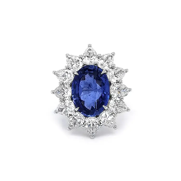 Nhẫn vàng đính sapphire và kim cương