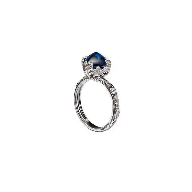 Nhẫn vàng Carrera y Carrera Lia