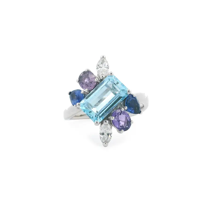 Nhẫn đính đá Aquamarine, Sapphire và Kim cương trong thiết kế sang trọng