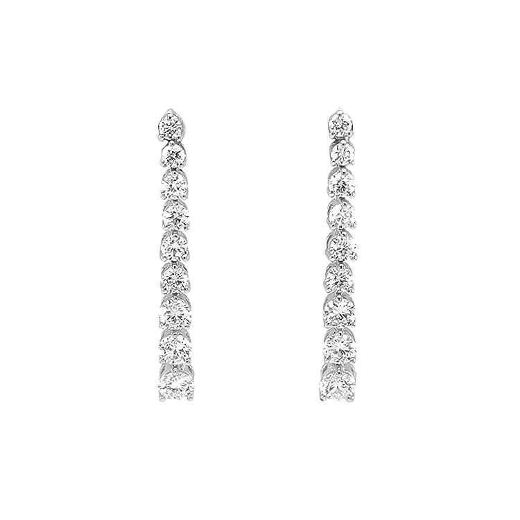 Vòng tai vàng đính kim cương