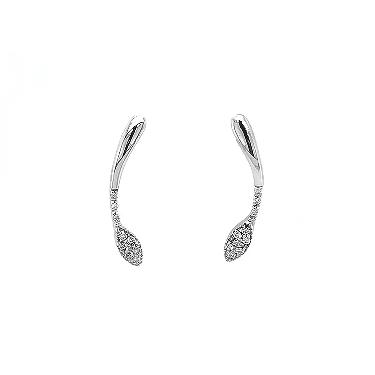 Vòng tai vàng đính kim cương