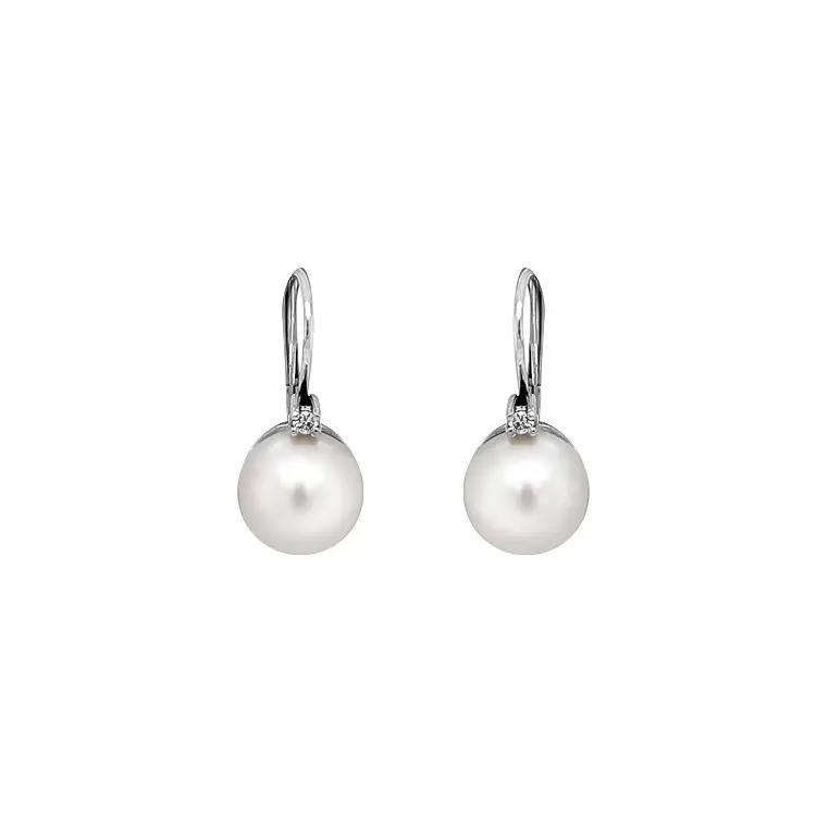 Vòng tai vàng với ngọc trai tự nhiên và kim cương