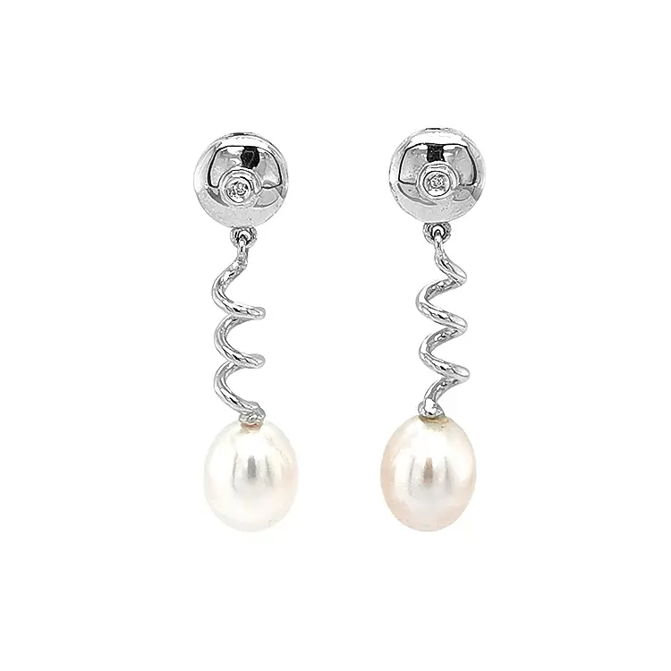 Vòng tai vàng đính ngọc trai tự nhiên