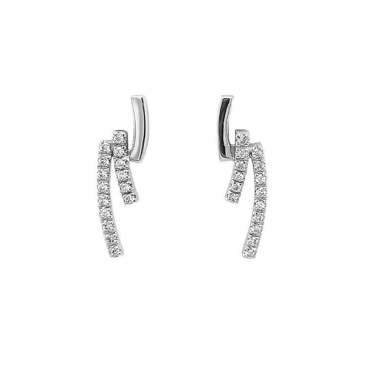 Vòng tai vàng đính kim cương