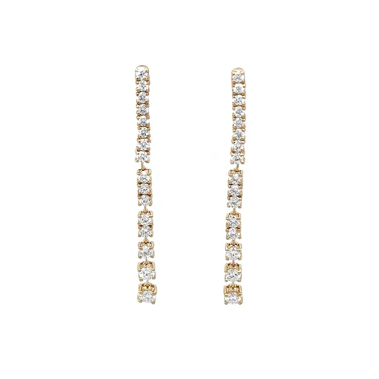 Vòng tai vàng đính kim cương