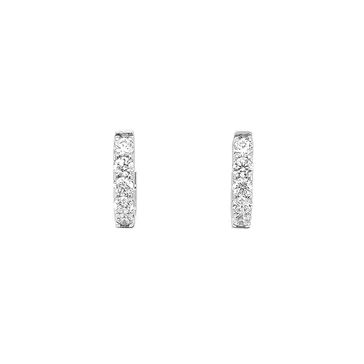 Vòng tai vàng đính kim cương