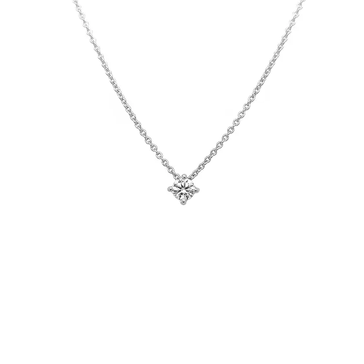 Mặt dây chuyền vàng đính kim cương