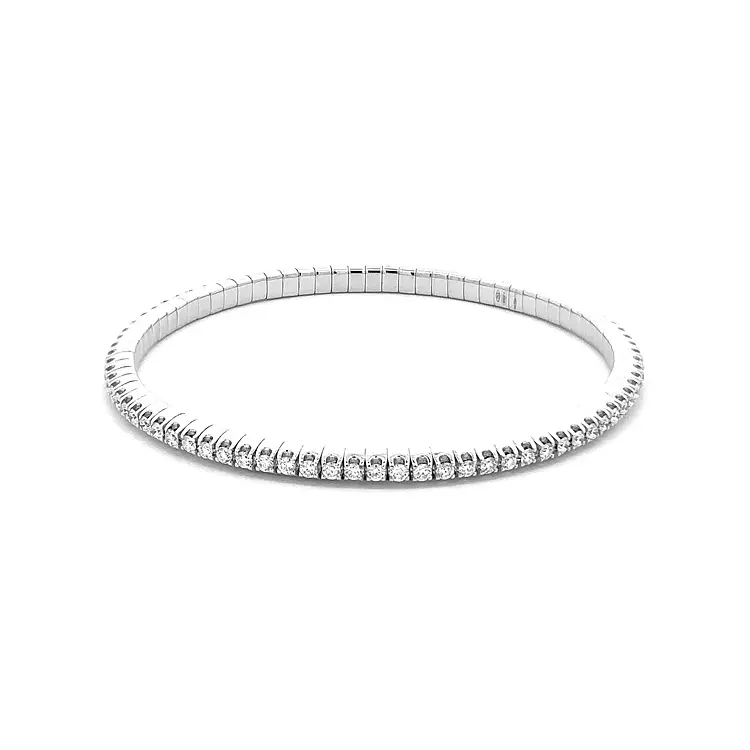 Vòng tay tennis bằng vàng đính kim cương