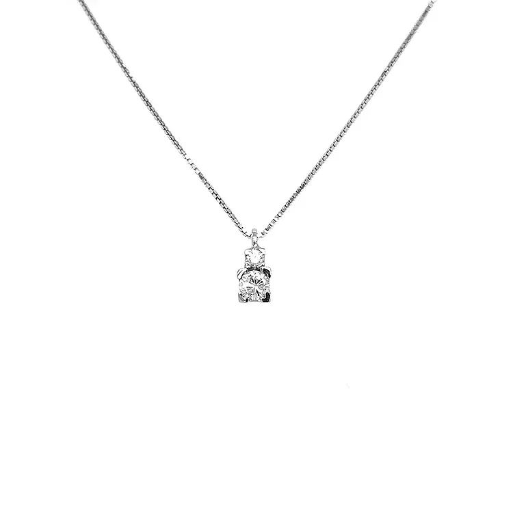 Mặt dây chuyền vàng đính kim cương