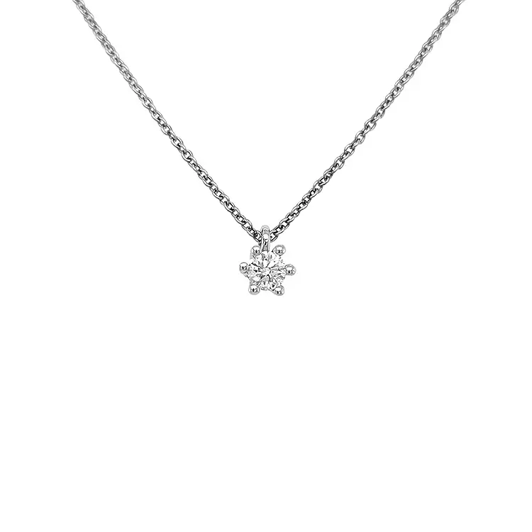 Mặt dây chuyền vàng đính kim cương