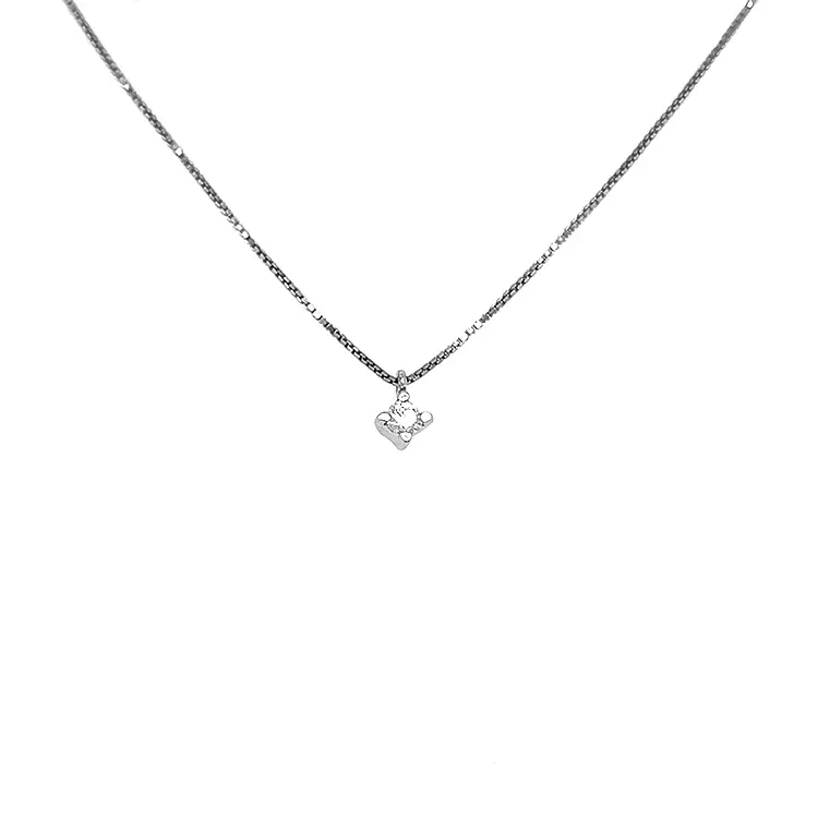 Mặt dây chuyền vàng đính kim cương