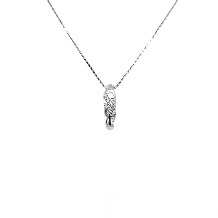 Mặt dây chuyền vàng đính kim cương