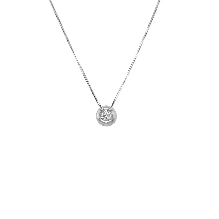 Mặt dây chuyền vàng đính kim cương