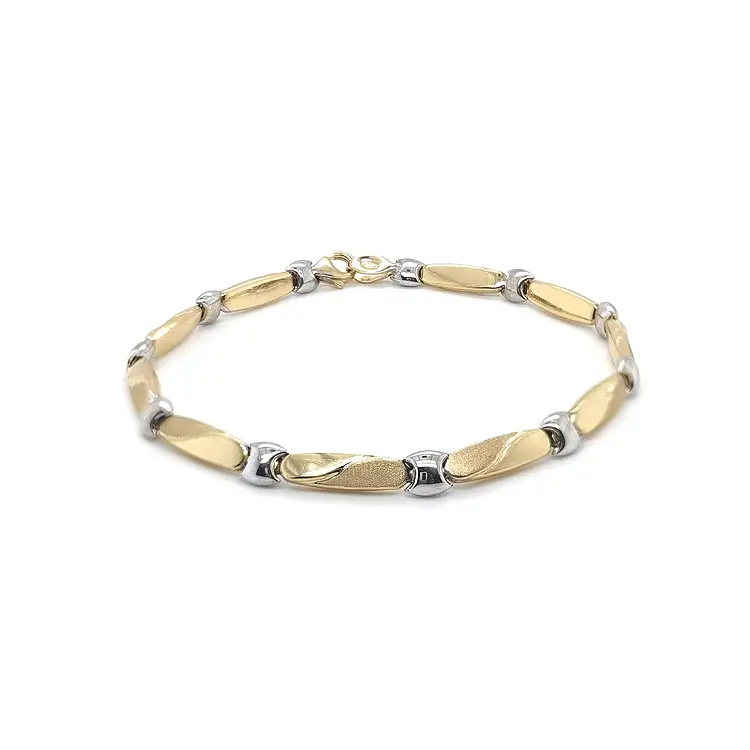 Vòng tay nữ làm từ vàng kết hợp